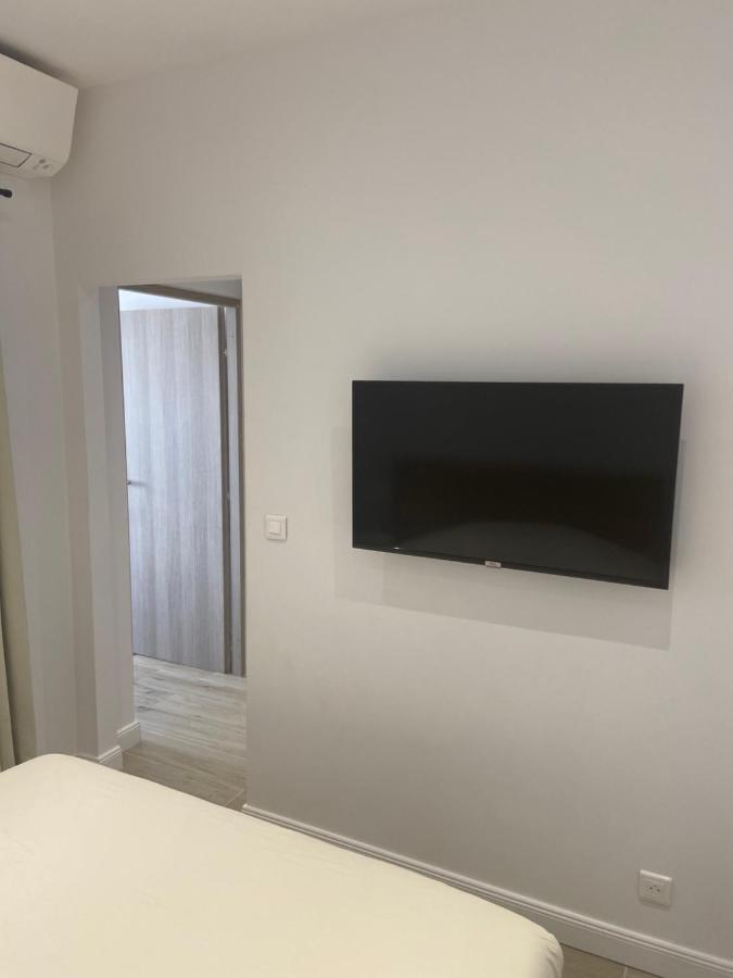 Ajaccio Magnifique T2 45M2 Neuf 5 Personnes Clim Wifi Stationnement Gratuit Centre Ville Plage A 300M 外观 照片